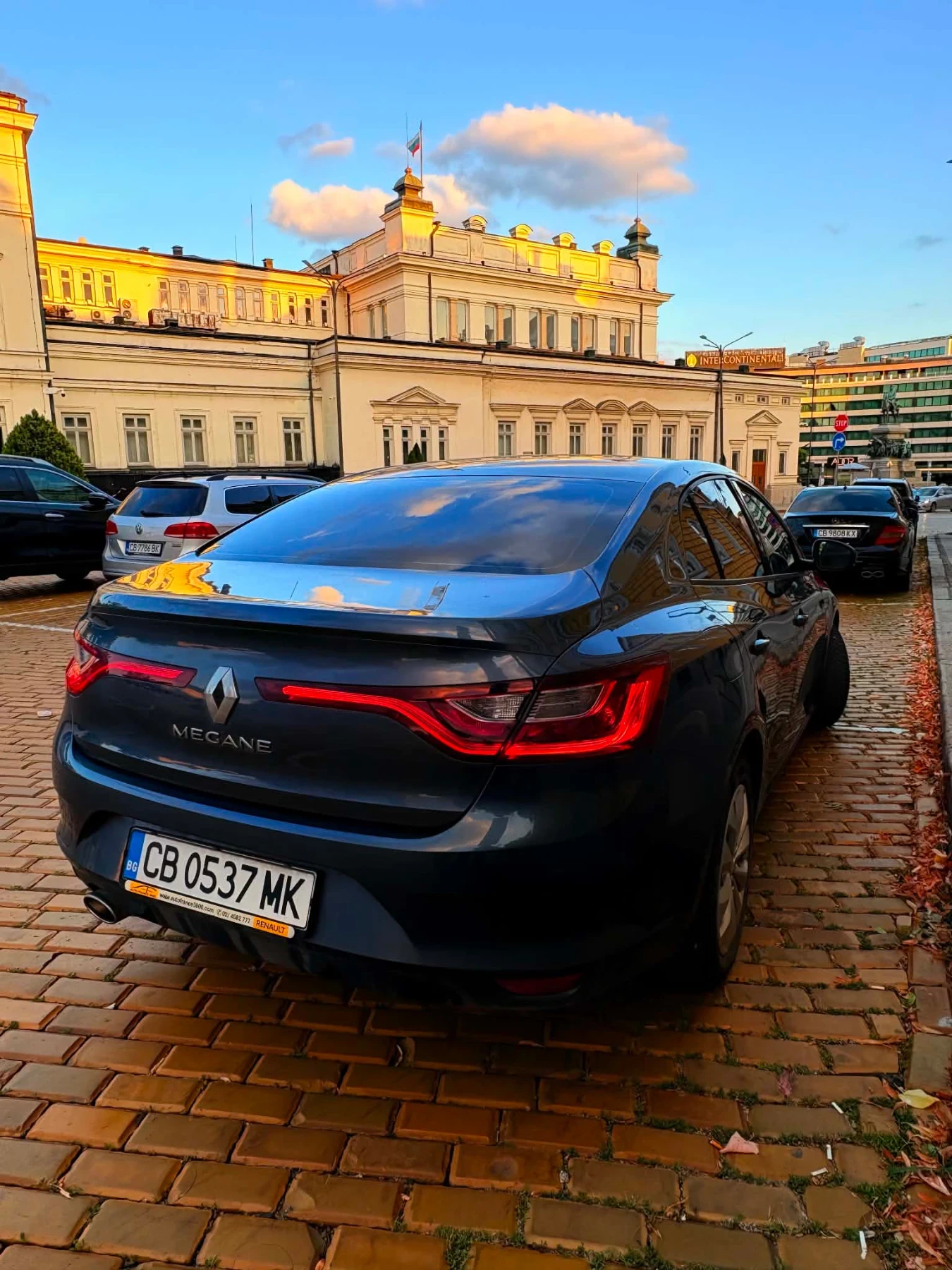 Renault Megane, снимка 2 - Автомобили и джипове - 55380752