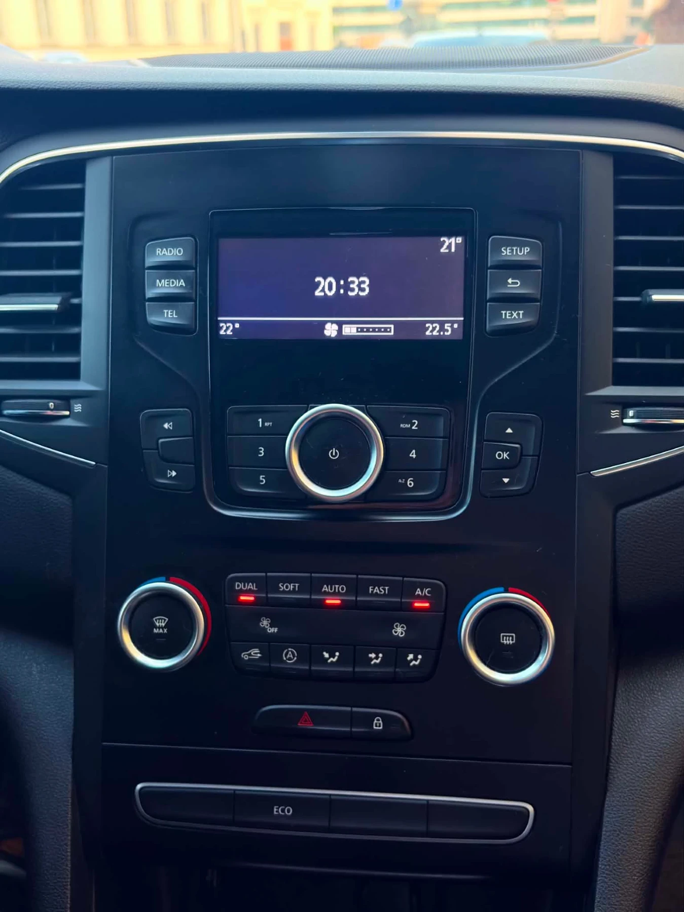 Renault Megane, снимка 6 - Автомобили и джипове - 55380752