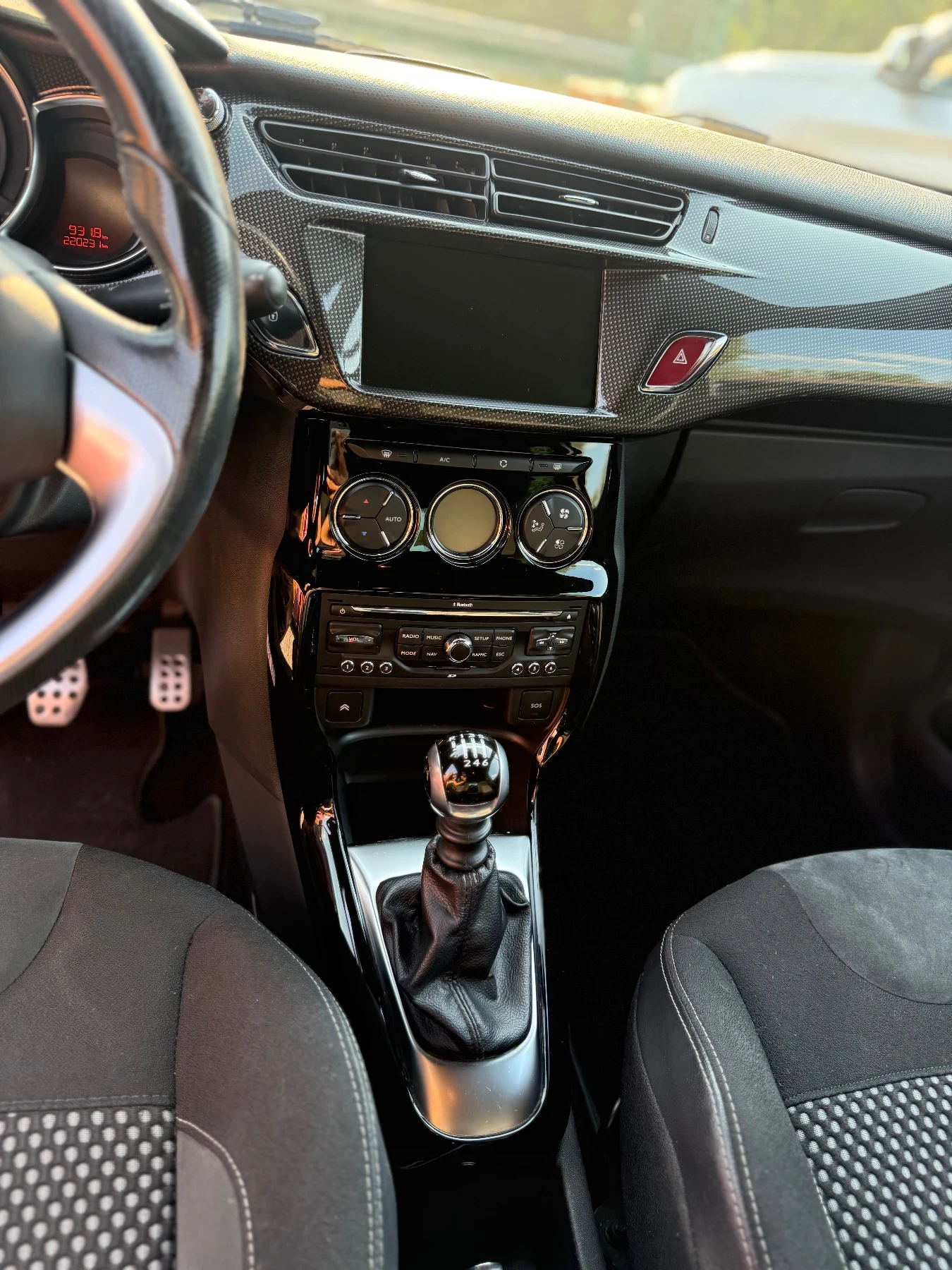 Citroen DS3 1.6, снимка 12 - Автомобили и джипове - 55565892