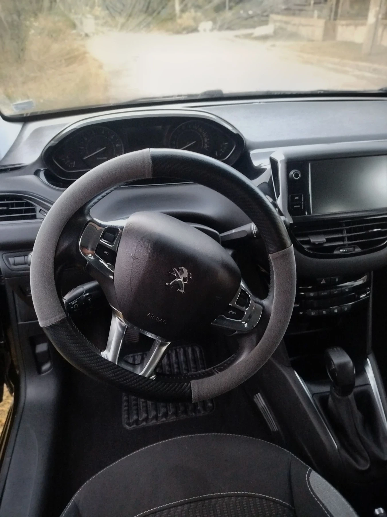 Peugeot 208 #FACE LIFT#VTI#БЕЗ АНАЛОГ#РЕГИСТИРАН#1-ВИ#BG# , снимка 13 - Автомобили и джипове - 55589212