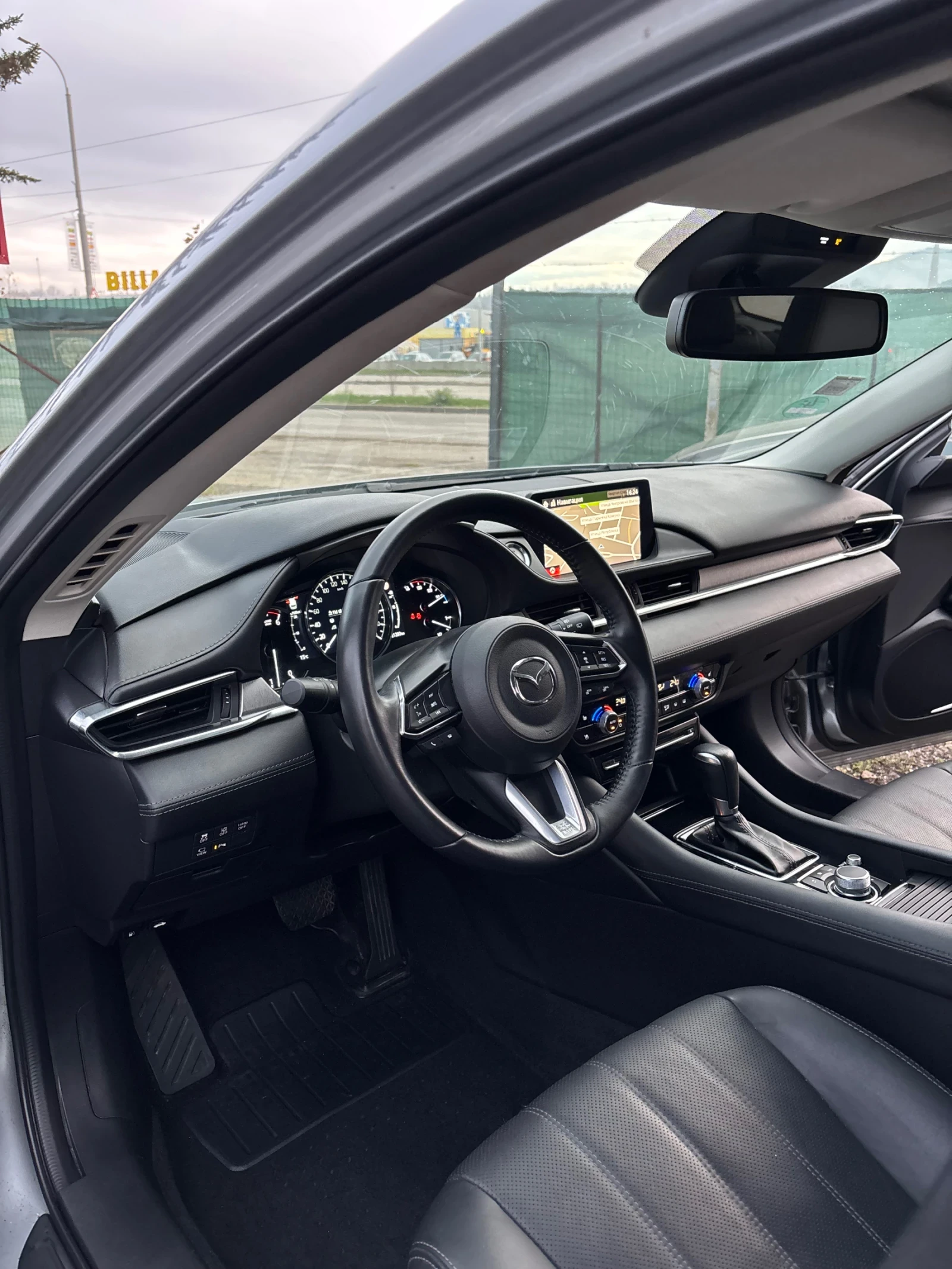 Mazda 6 2019 FACELIFT 2.2D AUTOMATIC, снимка 6 - Автомобили и джипове - 55647932