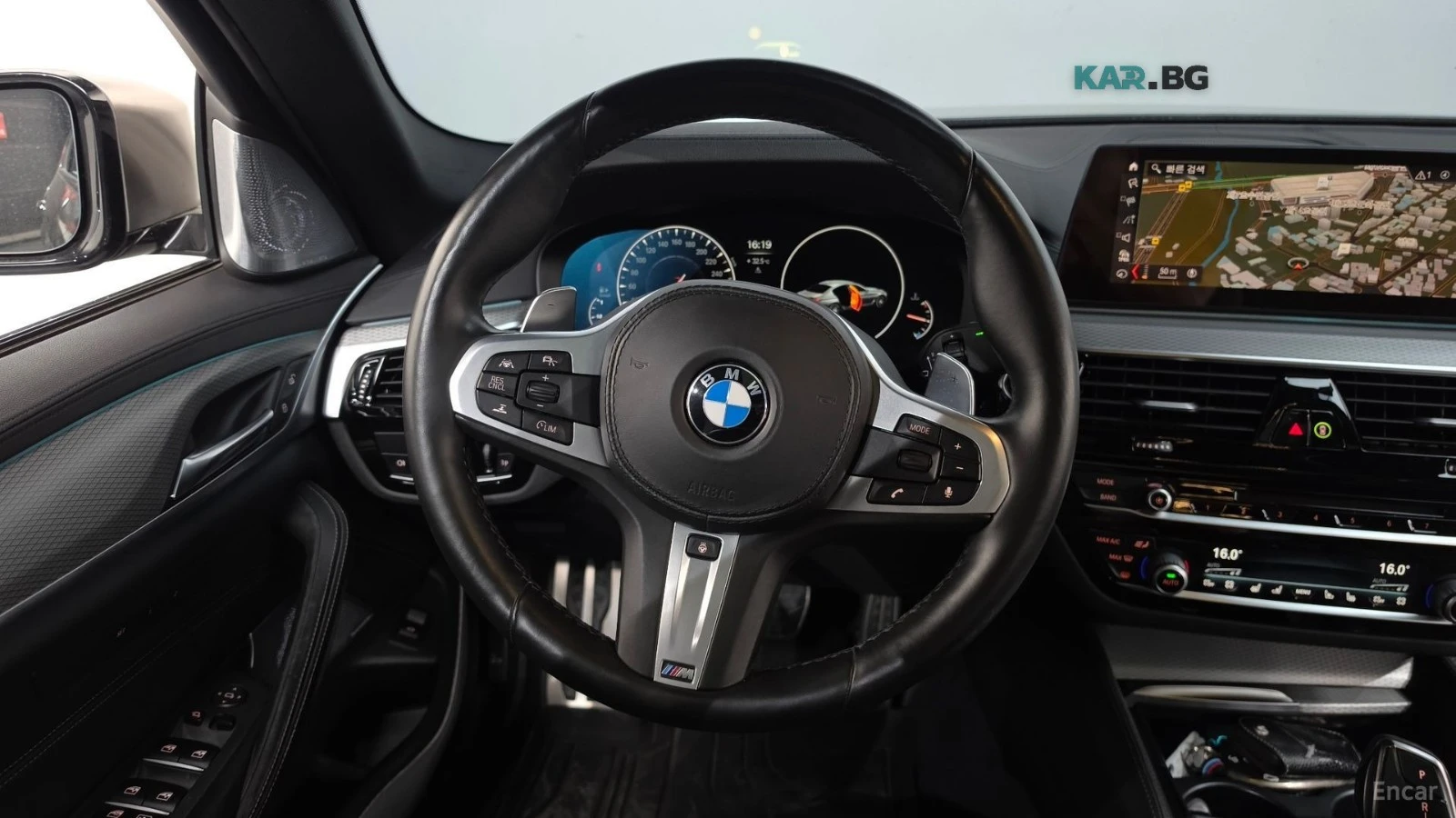 BMW 550 M550D* XDRIVE* ДИСТРОНИК* ПОДГРЕВ* ОБДУХ* 360* HUD, снимка 6 - Автомобили и джипове - 55818810