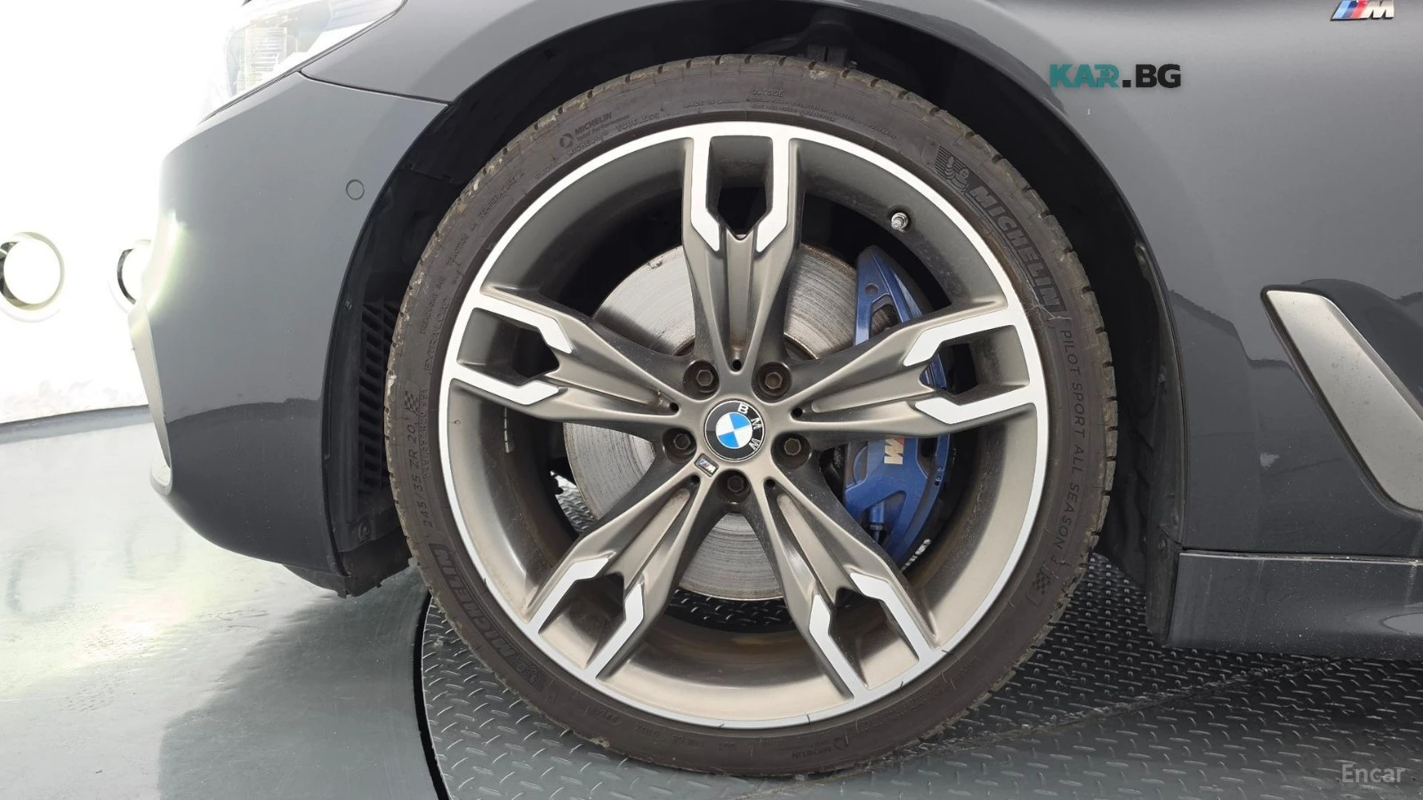 BMW 550 M550D* XDRIVE* ДИСТРОНИК* ПОДГРЕВ* ОБДУХ* 360* HUD, снимка 16 - Автомобили и джипове - 55818810