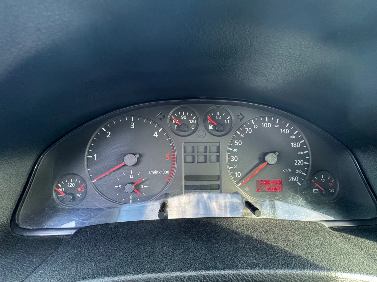 Audi A6, снимка 10 - Автомобили и джипове - 56584302