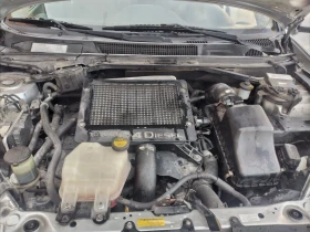 Toyota Rav4 2.0 D4D Италия, снимка 10