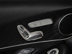 Mercedes-Benz GLC 300 4MATIC * CARFAX * АвтоКредит* (ЦЕНА ДО БГ), снимка 9