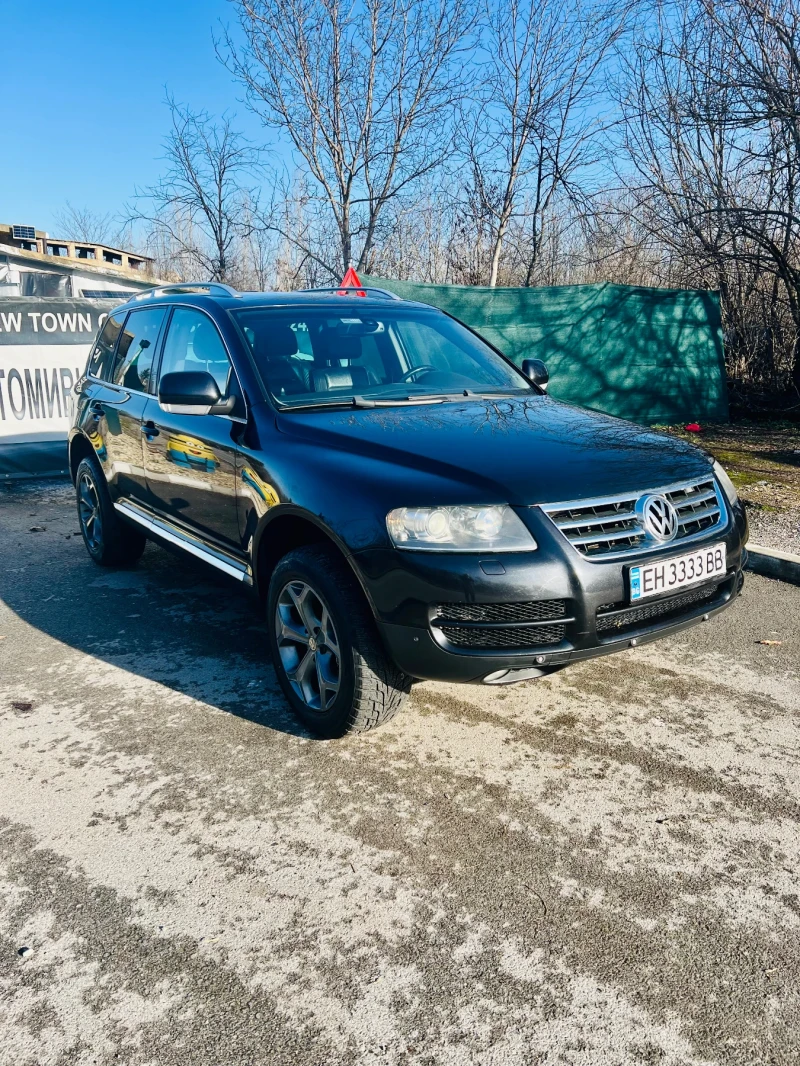 VW Touareg 3.0 TDI, снимка 8 - Автомобили и джипове - 48396016