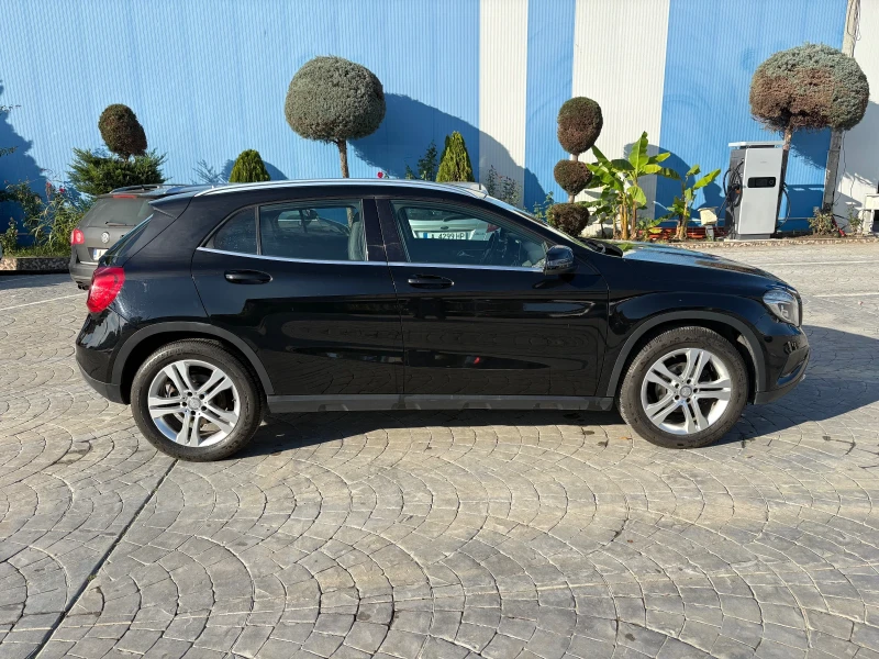 Mercedes-Benz GLA 200 4 MATIC / CDI, снимка 3 - Автомобили и джипове - 52401587