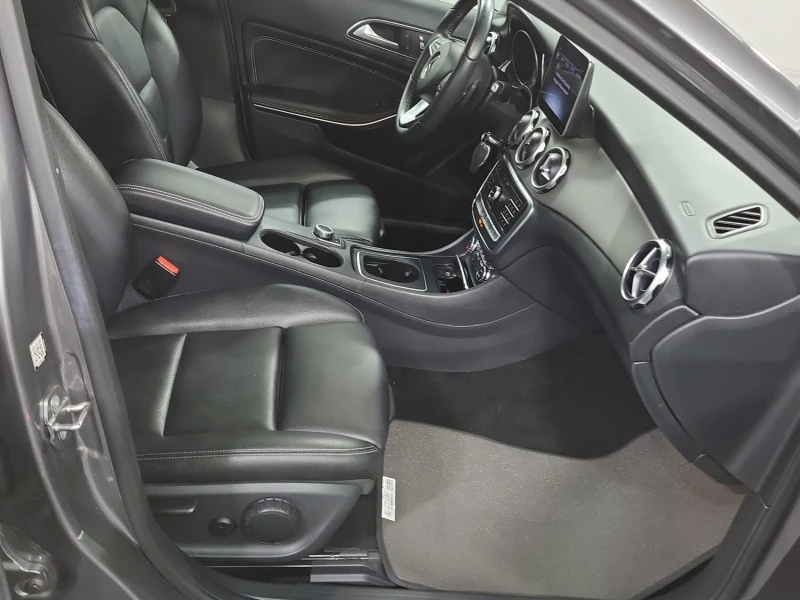 Mercedes-Benz GLA 250 * * CARFAX * * АВТО КРЕДИТ * * , снимка 9 - Автомобили и джипове - 52673477