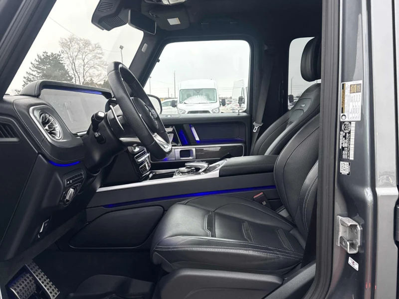 Mercedes-Benz G 63 AMG CARFAX* АВТОФИНАНСИРАНЕ БЕЗ ПЪРВОНАЧАЛНА ВНОСКА, снимка 11 - Автомобили и джипове - 52798112