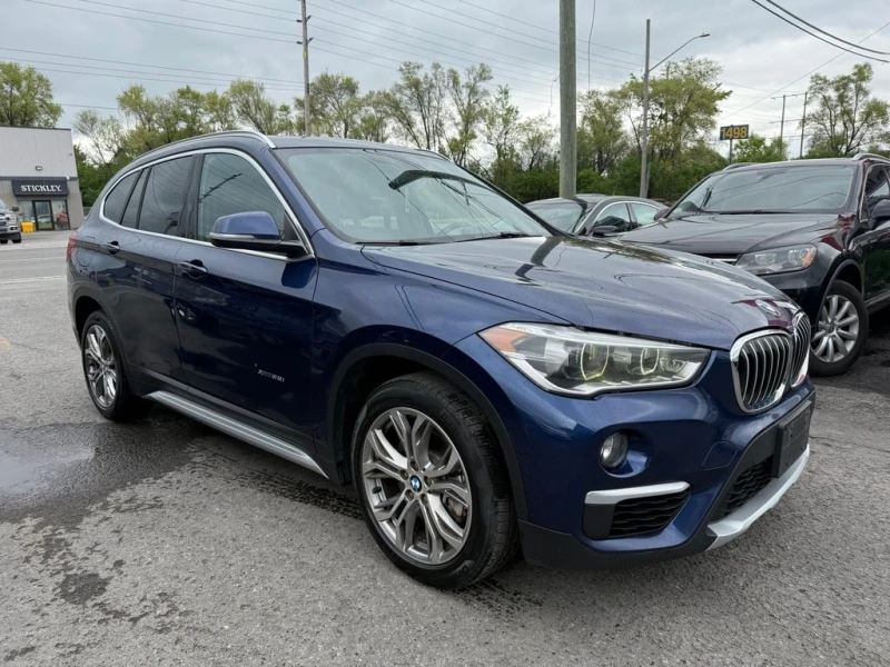 BMW X1 * xDrive28i AWD SPORT R.CAM PANO ROOF * CARFAX * Ц, снимка 4 - Автомобили и джипове - 52914935