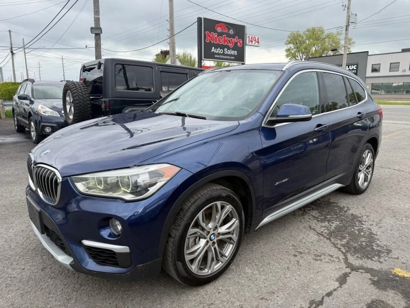 BMW X1 * xDrive28i AWD SPORT R.CAM PANO ROOF * CARFAX * Ц, снимка 2 - Автомобили и джипове - 52914935