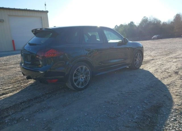 Porsche Cayenne GTS, снимка 3 - Автомобили и джипове - 48983462