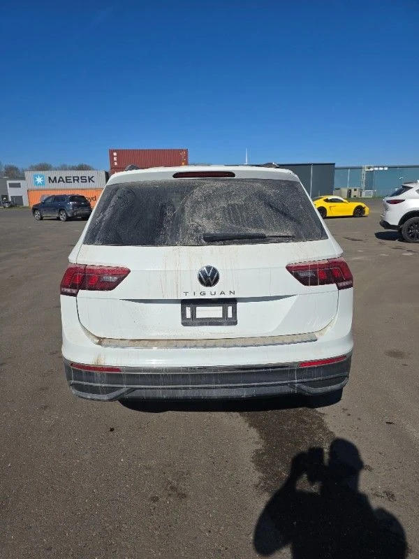 VW Tiguan Дълга база-седем местен, снимка 5 - Автомобили и джипове - 53971490