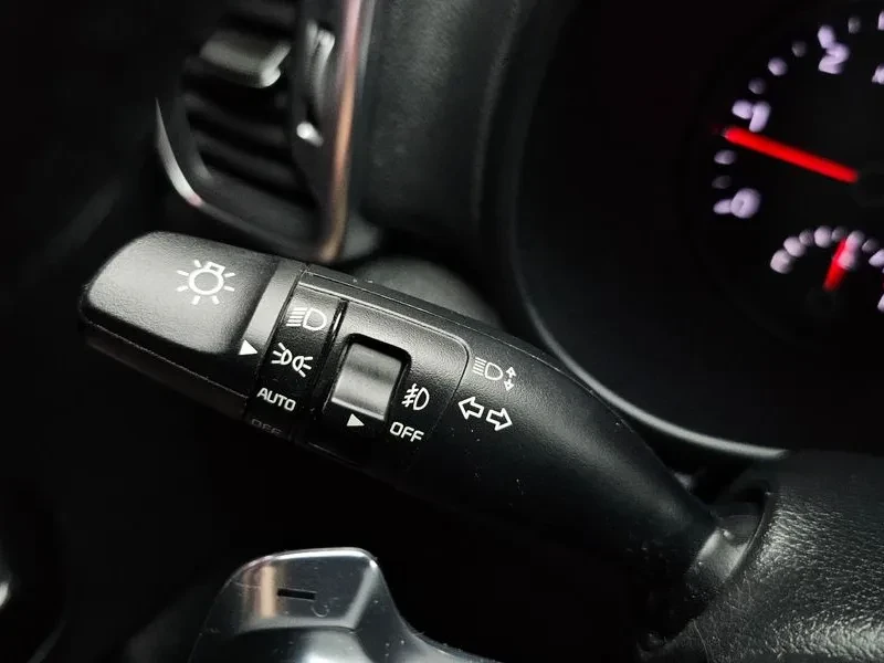 Kia Sportage 4Th Generation Diesel 2.0 2Wd Prestige, снимка 16 - Автомобили и джипове - 55183870