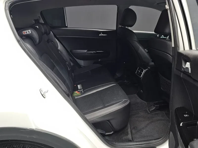 Kia Sportage 4Th Generation Diesel 2.0 2Wd Prestige, снимка 11 - Автомобили и джипове - 55183870