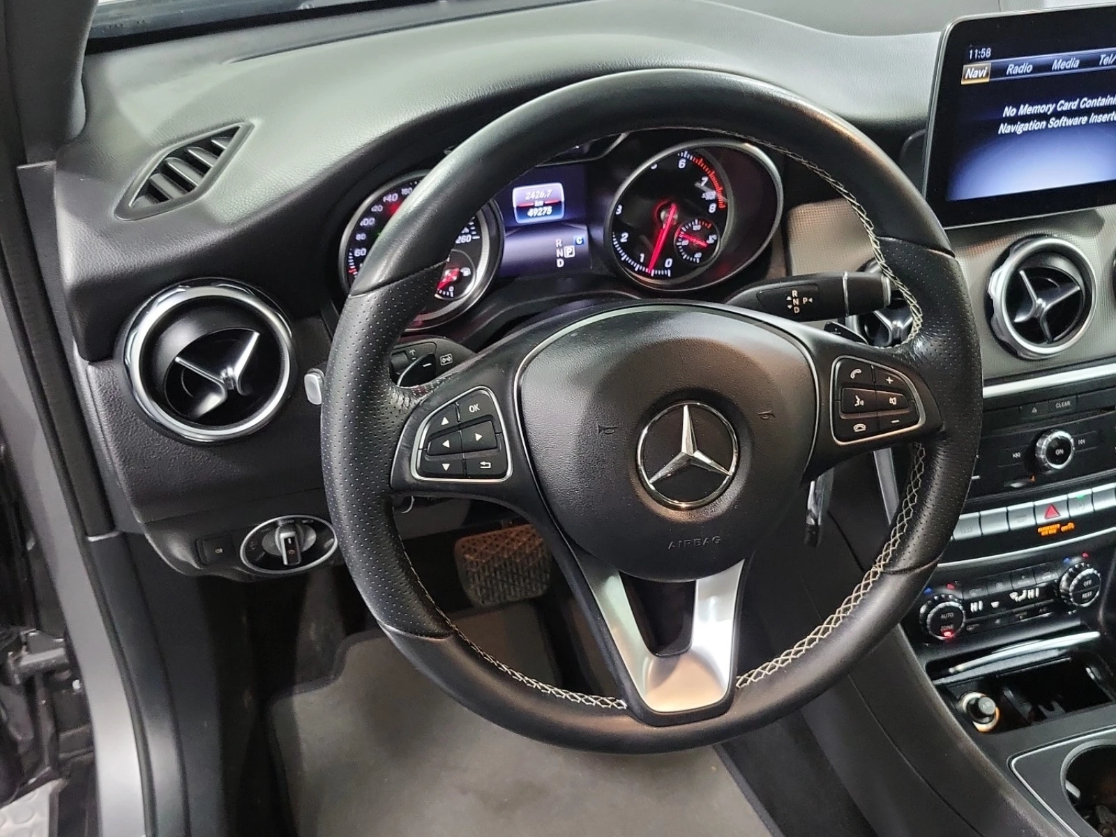 Mercedes-Benz GLA 250 * * CARFAX * * АВТО КРЕДИТ * *  - изображение 7