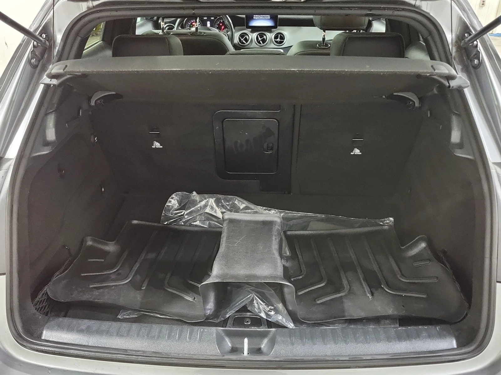 Mercedes-Benz GLA 250 * * CARFAX * *   * *  | Mobile.bg   12