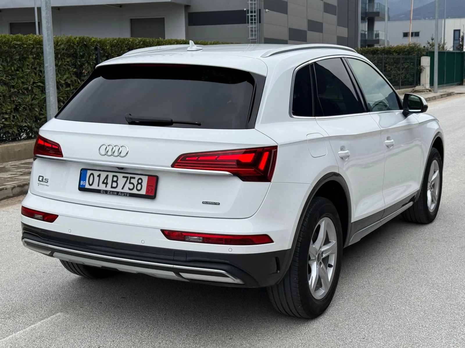 Audi Q5 40TDI FACE LIFT DISTRONIC DIGITAL QUATTRO, снимка 3 - Автомобили и джипове - 54215226