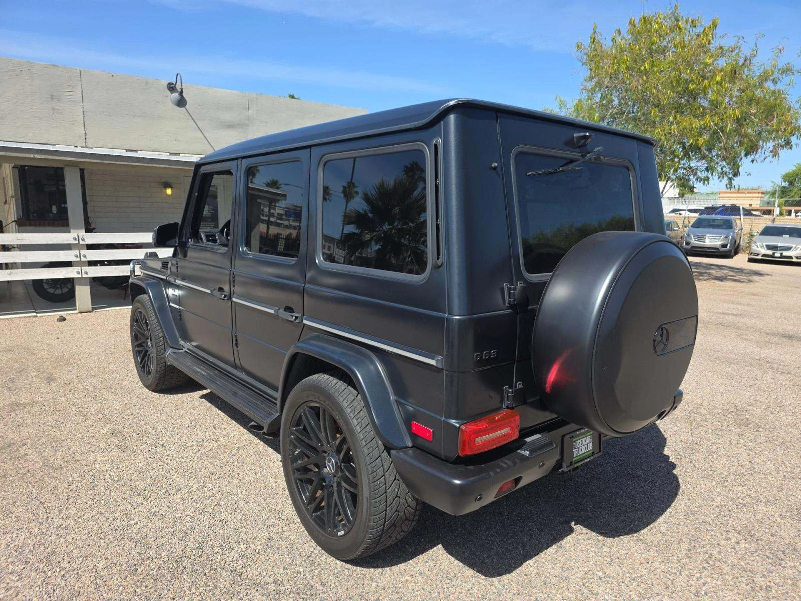 Mercedes-Benz G 63 AMG  4MATIC 4dr , снимка 2 - Автомобили и джипове - 54460255