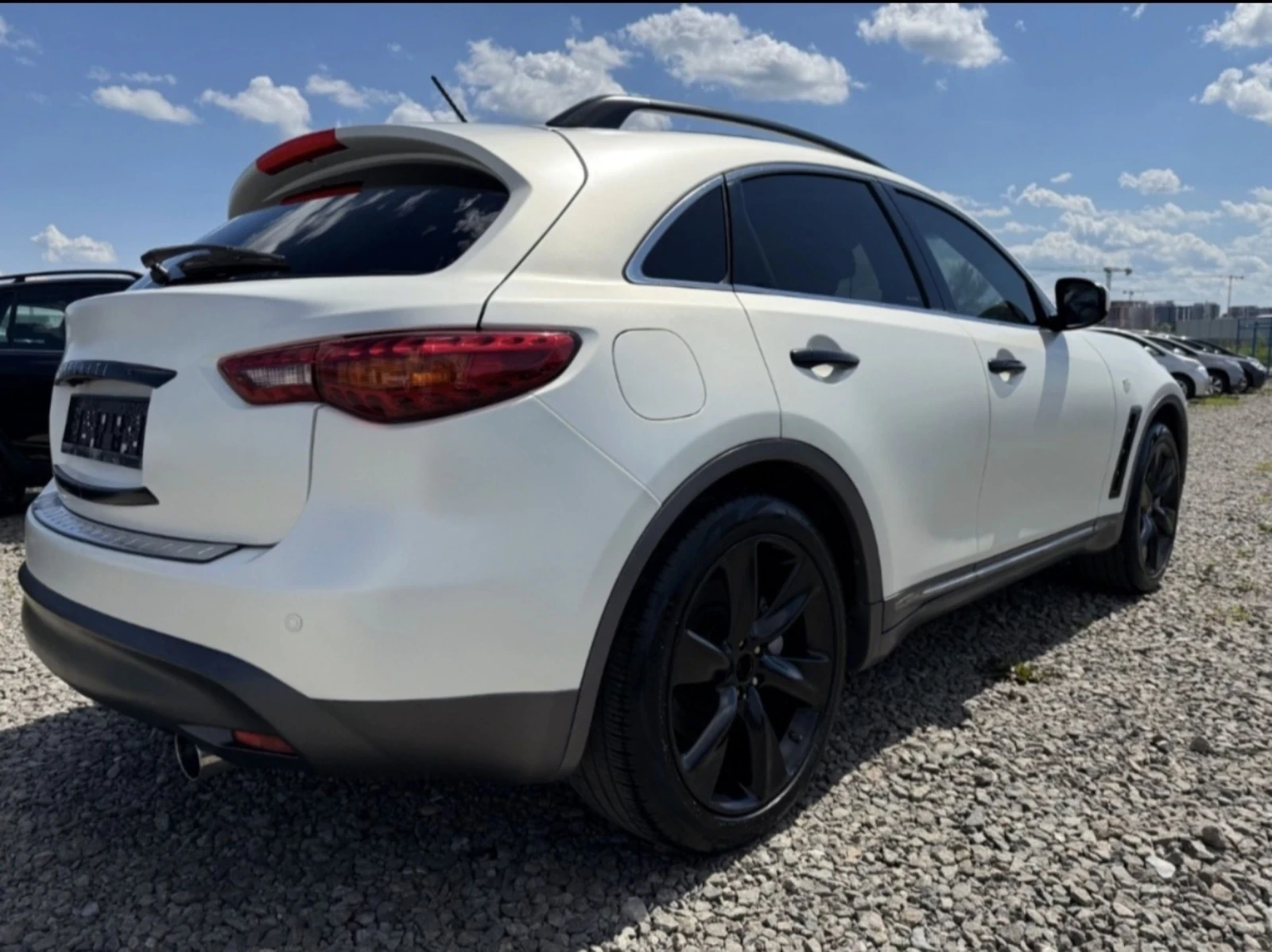 Infiniti Fx 30, снимка 5 - Автомобили и джипове - 54585077
