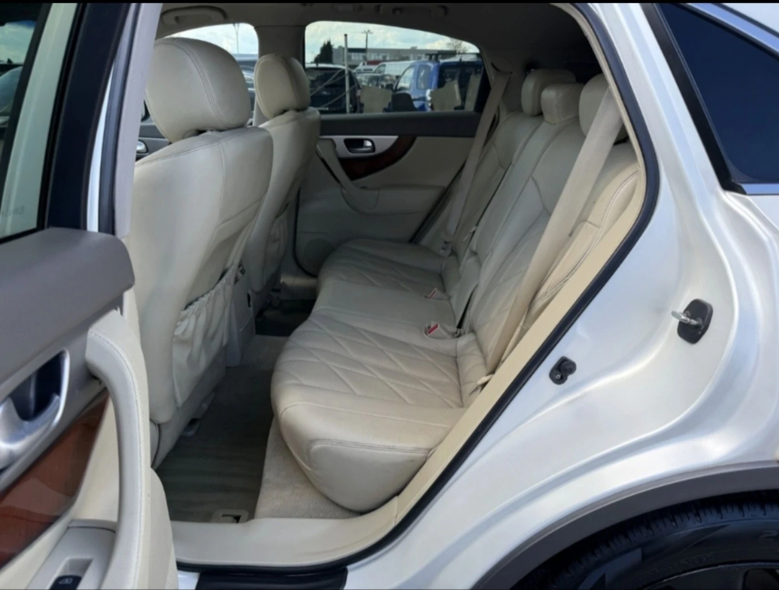 Infiniti Fx 30, снимка 9 - Автомобили и джипове - 54585077