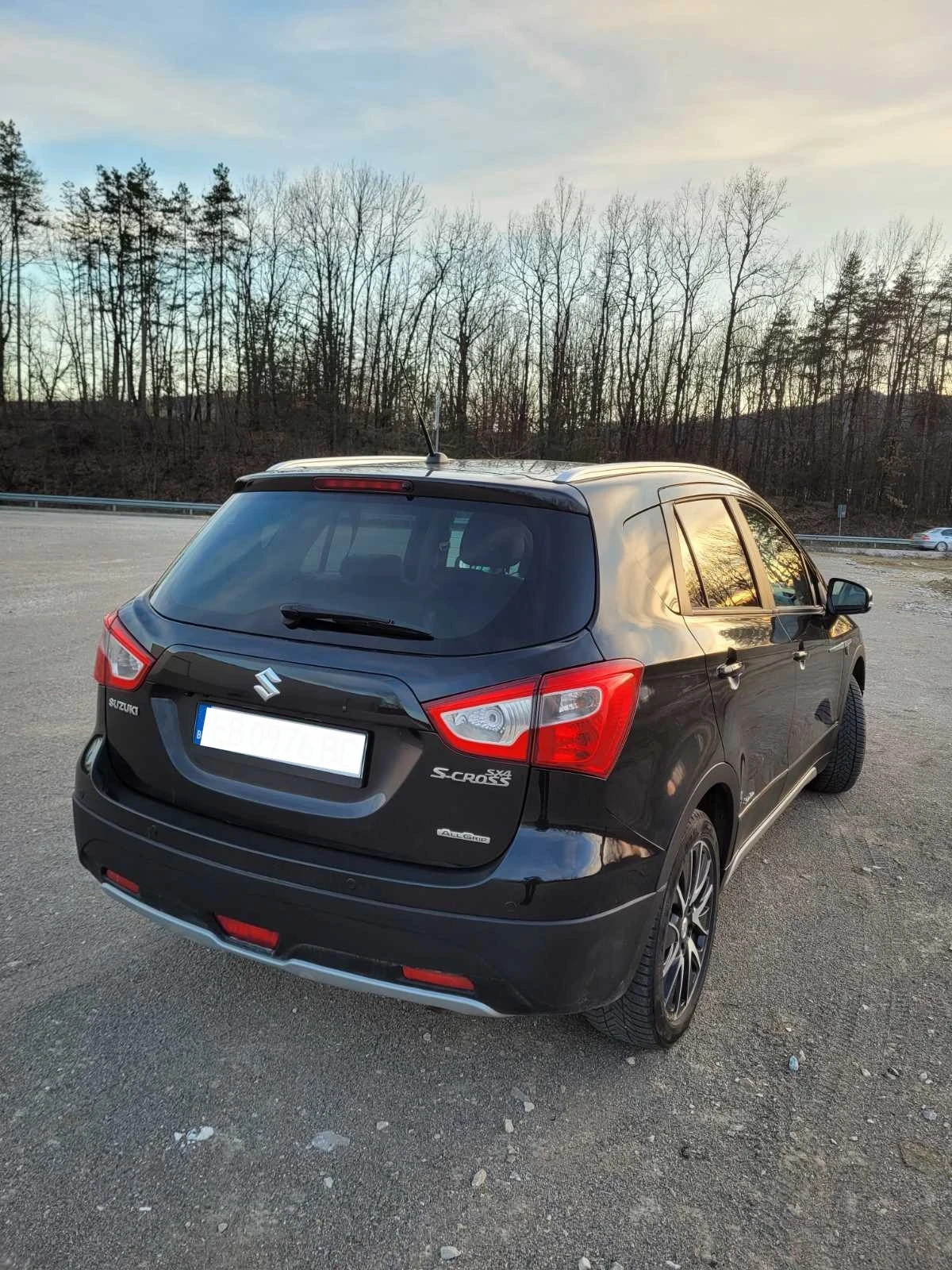 Suzuki SX4 S-Cross 1.6 Газ/Бензин, снимка 14 - Автомобили и джипове - 55022860