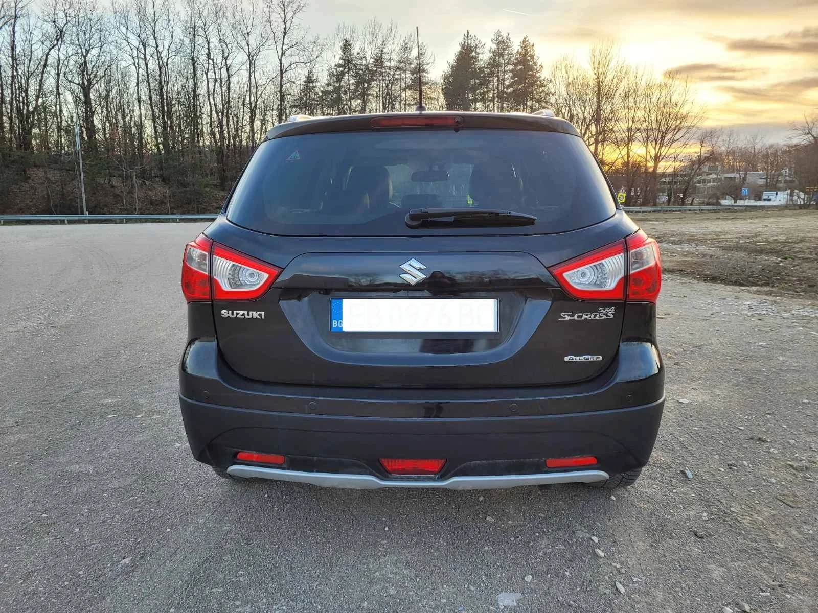 Suzuki SX4 S-Cross 1.6 Газ/Бензин, снимка 10 - Автомобили и джипове - 55022860