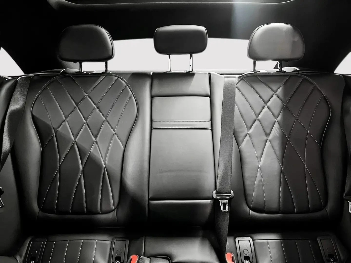 Mercedes-Benz EQE 500 4MATIC AMG* ������* �������� | Mobile.bg � ����������� 17
