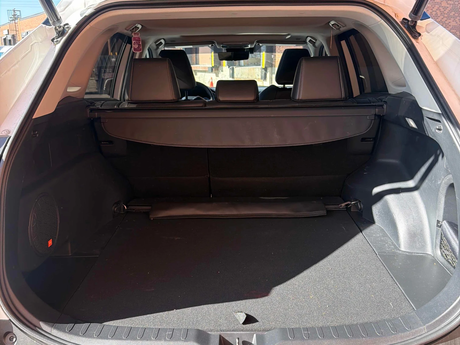 Toyota Rav4 * Hybrid Limited * Всички Екстри * AWD * Facelift , снимка 12 - Автомобили и джипове - 56048289