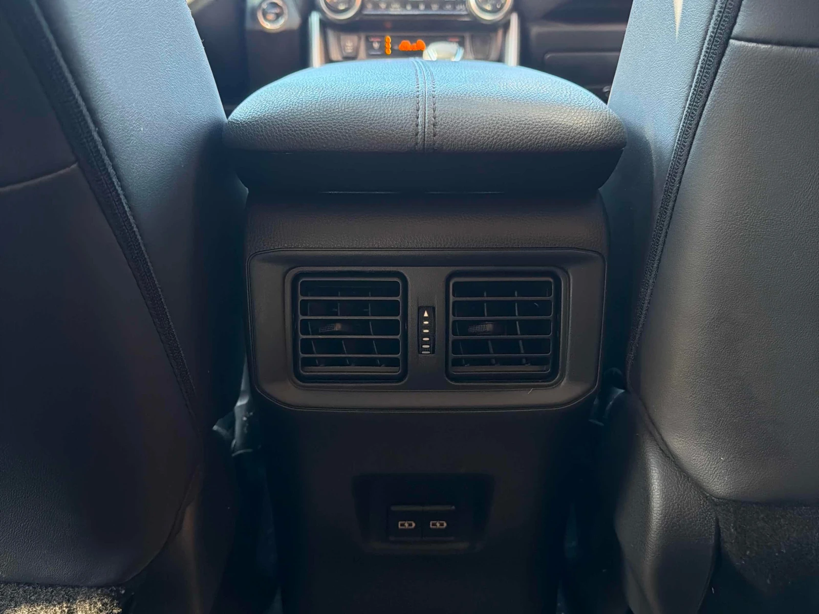 Toyota Rav4 * Hybrid Limited * Всички Екстри * AWD * Facelift , снимка 11 - Автомобили и джипове - 56048289