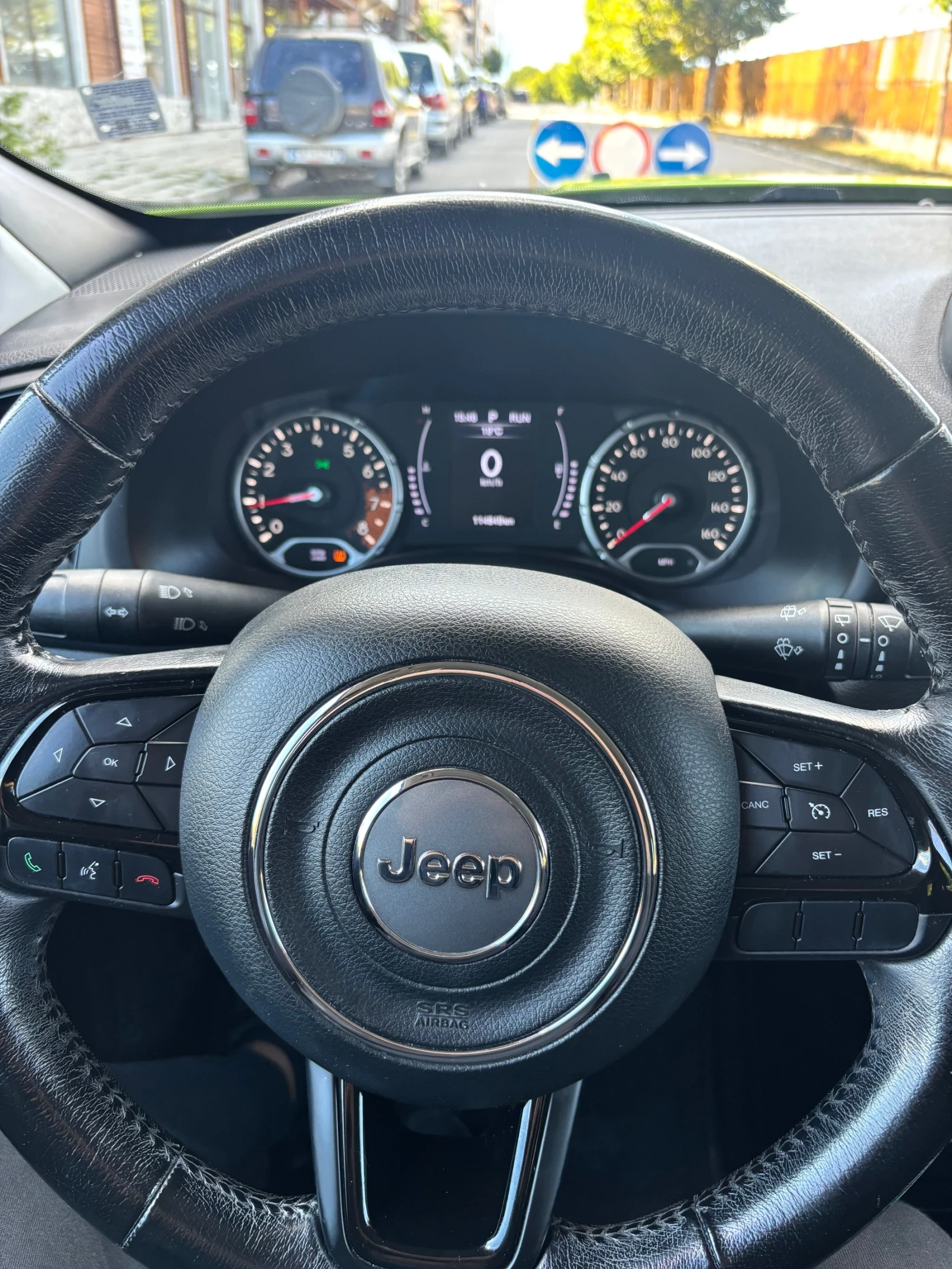 Jeep Renegade 2.4i, снимка 10 - Автомобили и джипове - 56260241