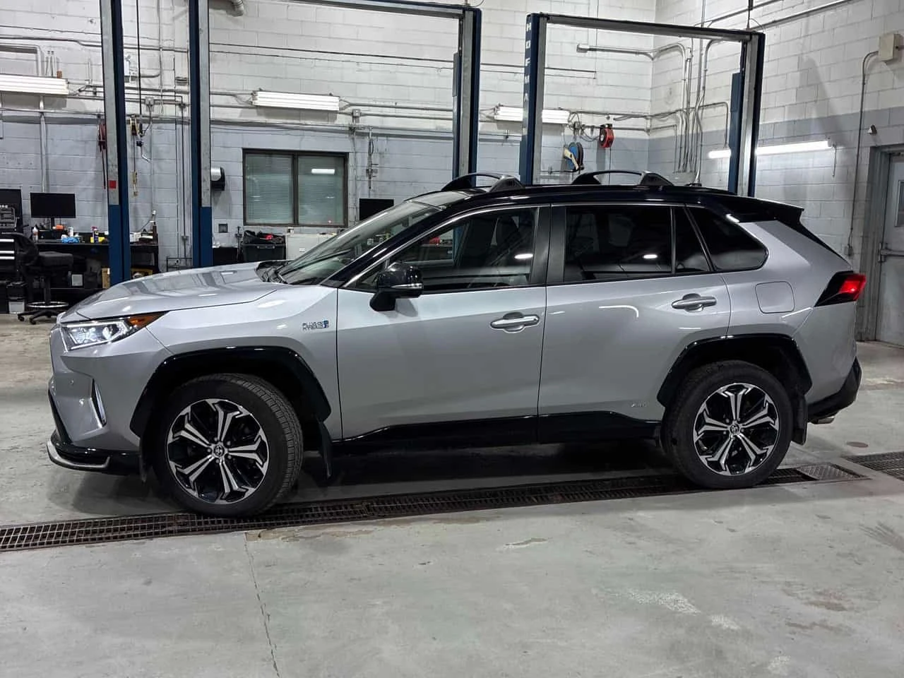 Toyota Rav4 * AWD * CARFAX * ���� �� �� | Mobile.bg � ����������� 2
