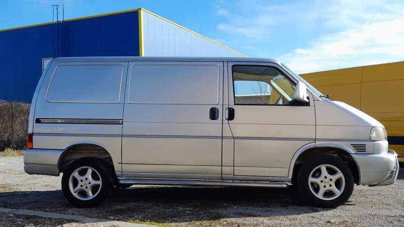 VW Transporter 2.5 TDI 102 kc , снимка 3 - Бусове и автобуси - 48595453