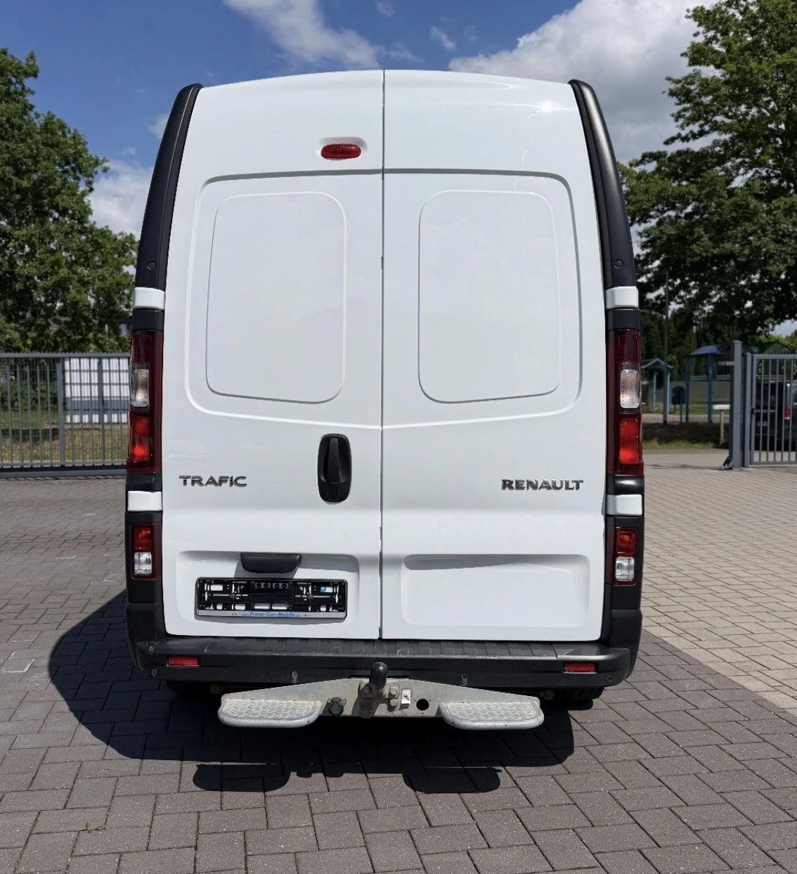 Renault Trafic 2.49t. БЕЗ ТАХОГРАФ (4ЕП), снимка 4 - Бусове и автобуси - 55362781