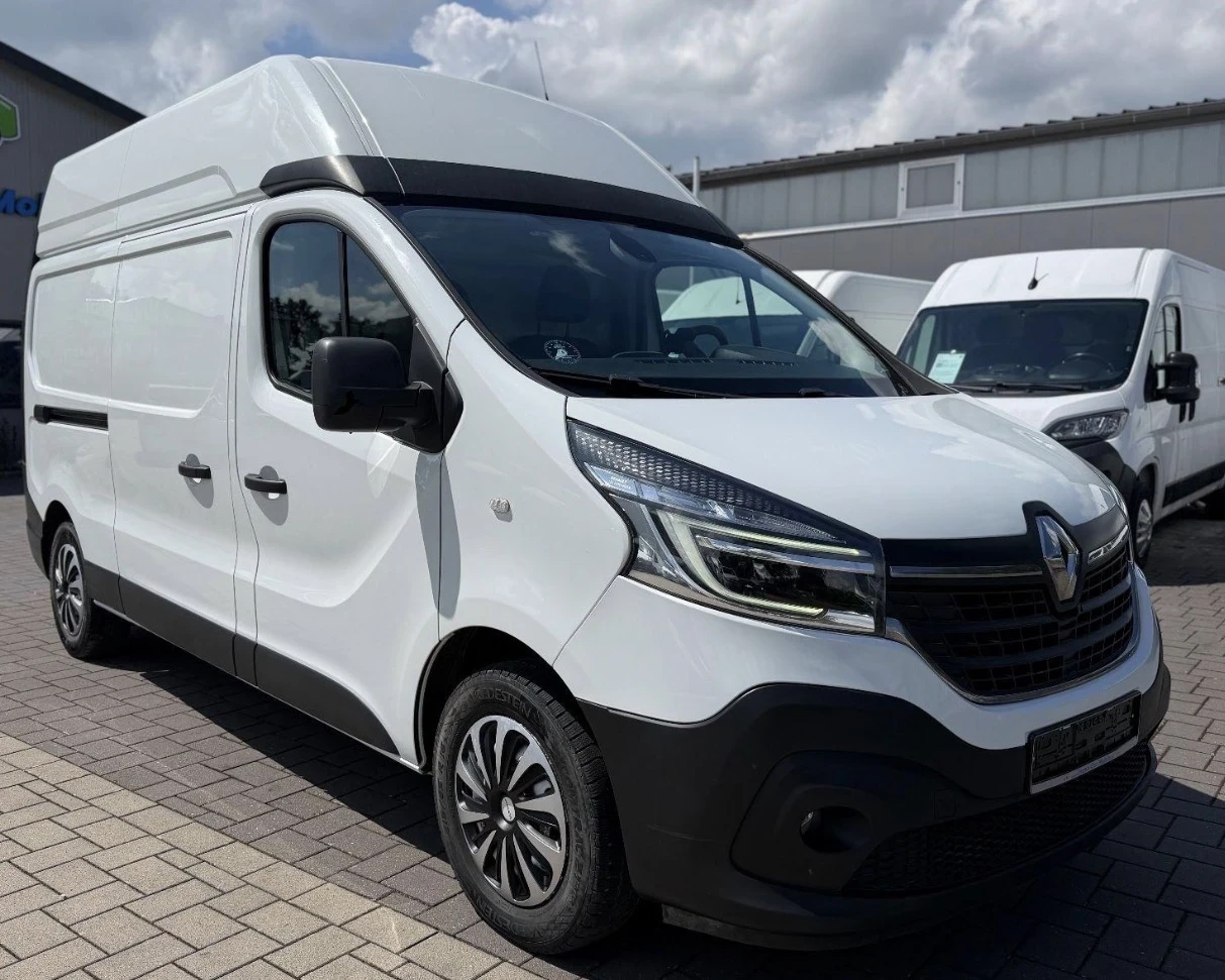 Renault Trafic 2.49t. БЕЗ ТАХОГРАФ (4ЕП)