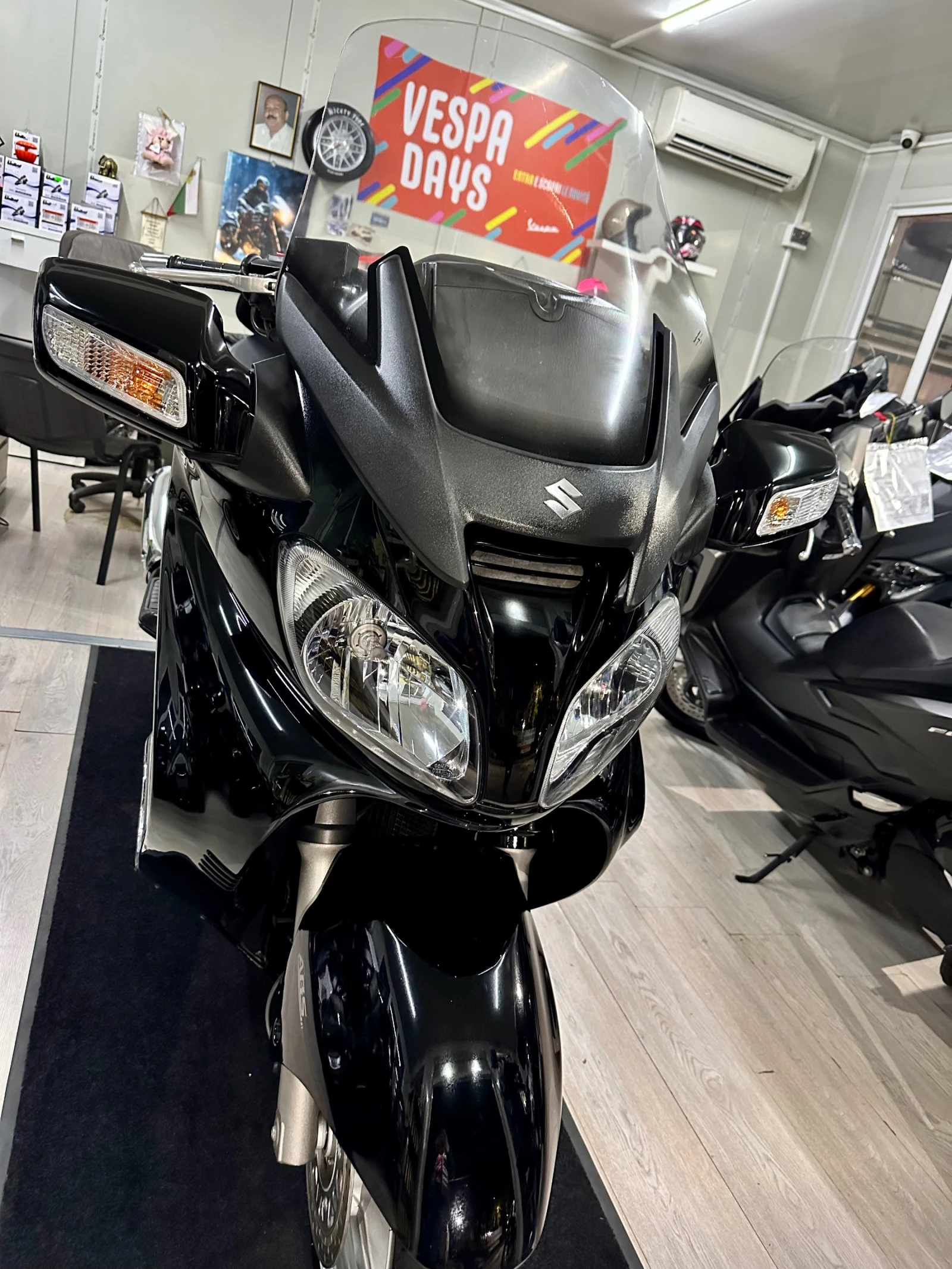 Suzuki Burgman Executive ABS 2009г., снимка 1