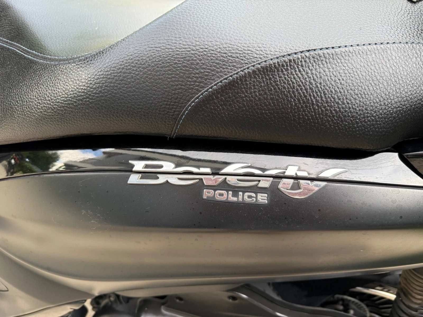 Piaggio Beverly 2019 POLICE ABS/ ASP 300i - изображение 8