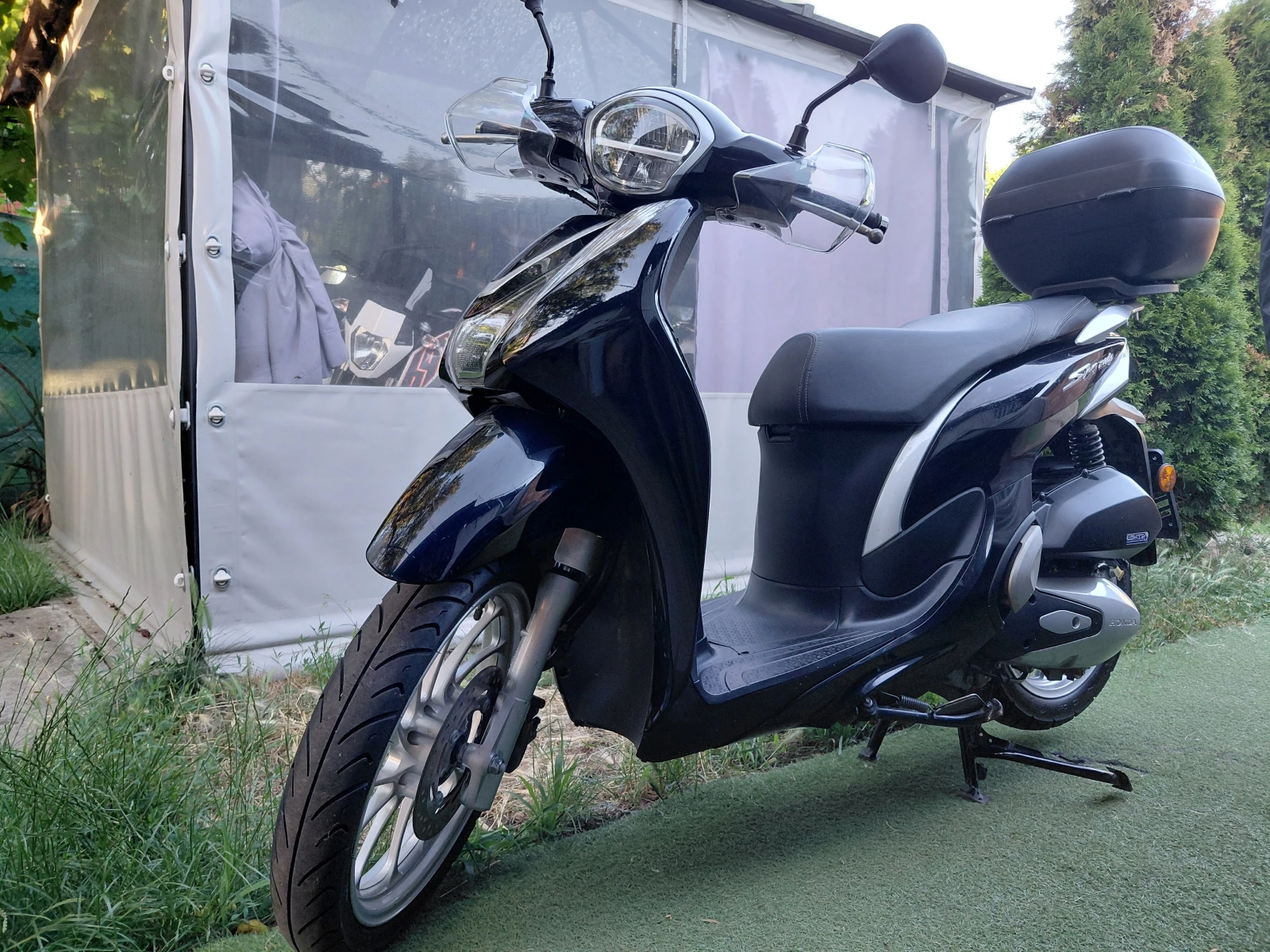 Yamaha NMAX ABS, снимка 14 - Мотоциклети и мототехника - 54431060