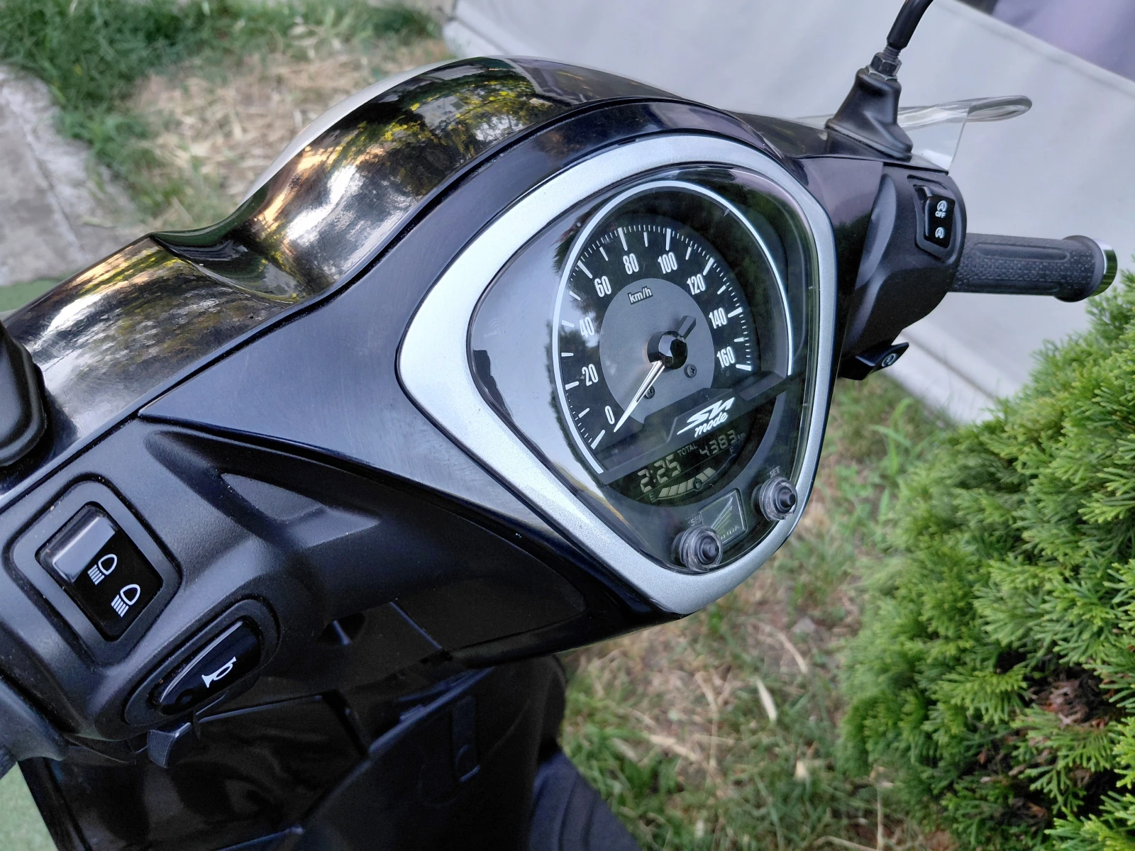 Yamaha NMAX ABS, снимка 16 - Мотоциклети и мототехника - 54431060