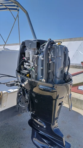 Моторна яхта Doral Ibiza 220 cc, снимка 8