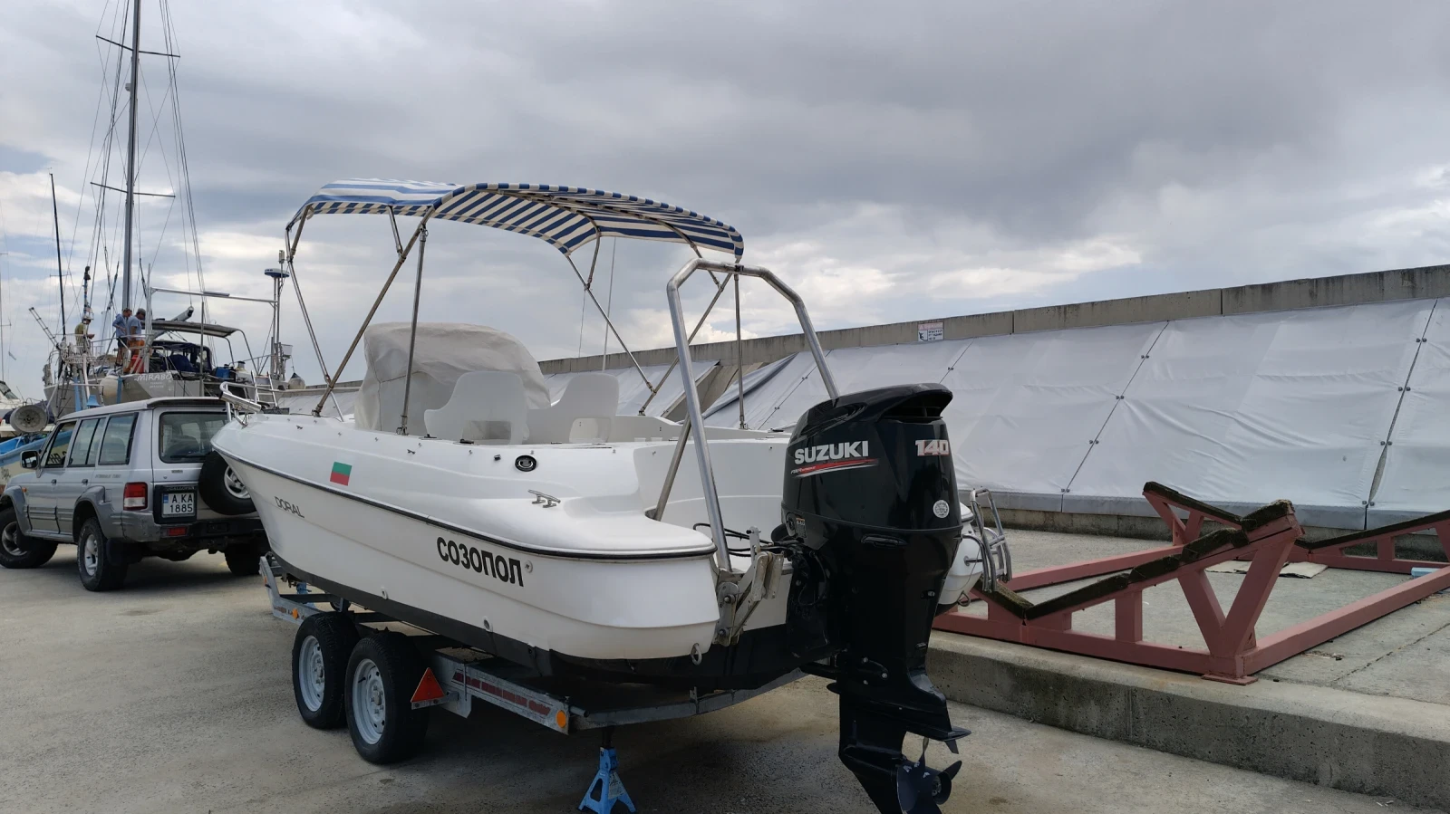 Моторна яхта Doral Ibiza 220 cc - изображение 9