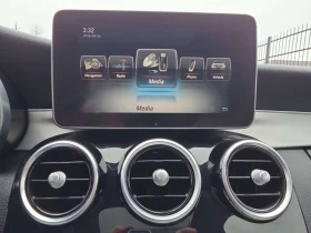 Mercedes-Benz C 300 AMG PKG * NAVIGATION / CAMERA / PANORАМА, снимка 13