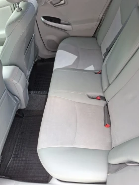 Toyota Prius, снимка 12