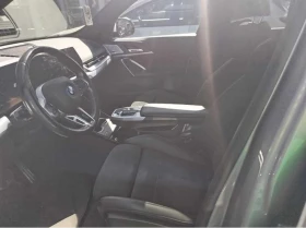 BMW iX1 xDrive30* 4x4* M Sport PRO * H&K* Led* Pano* Памет, снимка 9