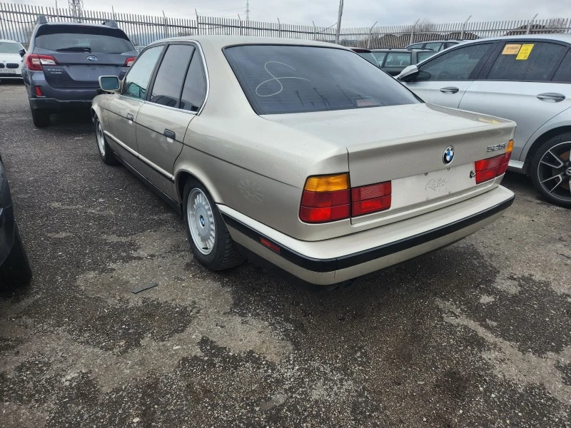 BMW 525 I, снимка 4 - Автомобили и джипове - 46950910