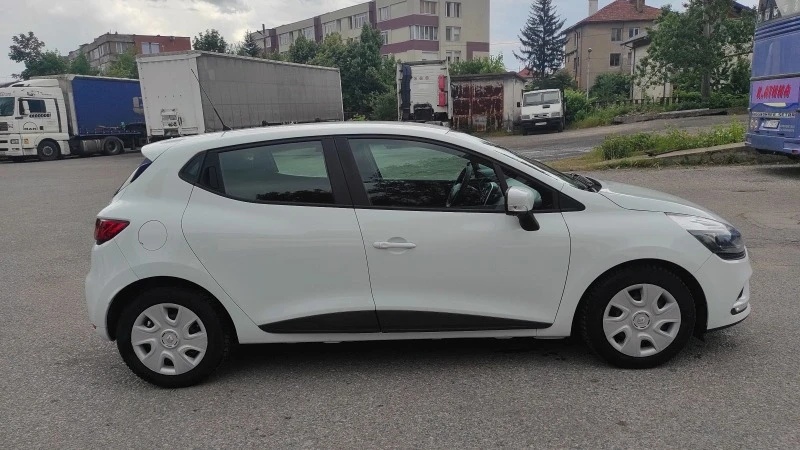 Renault Clio 1.5dci EURO6B, снимка 4 - Автомобили и джипове - 46837924