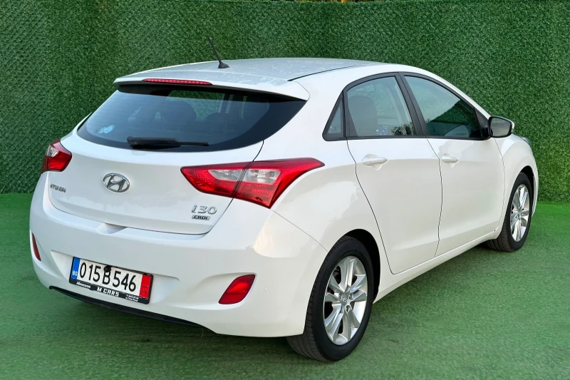 Hyundai I30 KAMERA : NAVI: 1.6CRDI 110 ks, снимка 4 - Автомобили и джипове - 47766262