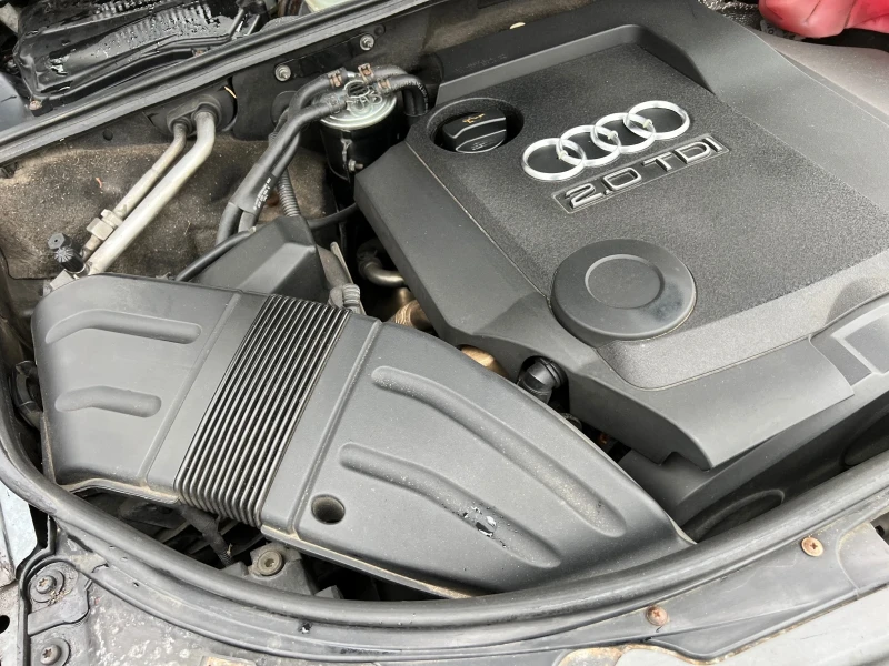 Audi A4 2.0, снимка 5 - Автомобили и джипове - 48530748