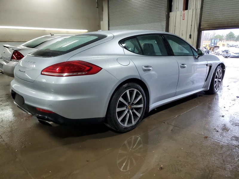 Porsche Panamera, снимка 3 - Автомобили и джипове - 48567369